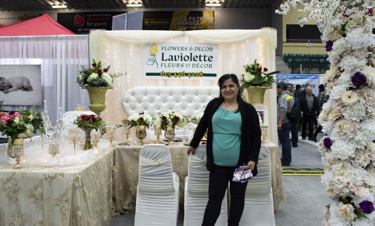 Flowers and Decor Laviolette's kiosk